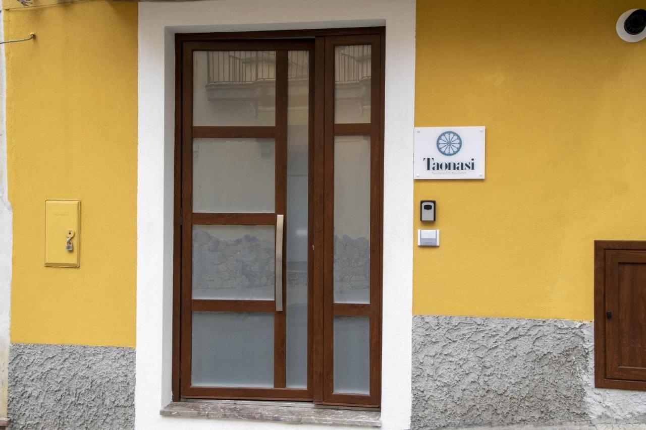 Taonasi Taormina City Apartment Bagian luar foto